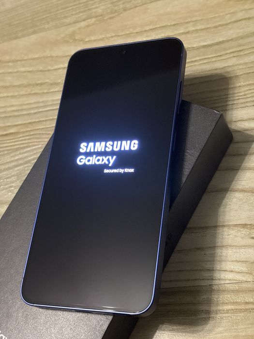 Samsung S25 , Ca NOU , 256 GB , 12 RAM , 100% Bateria , Garantie