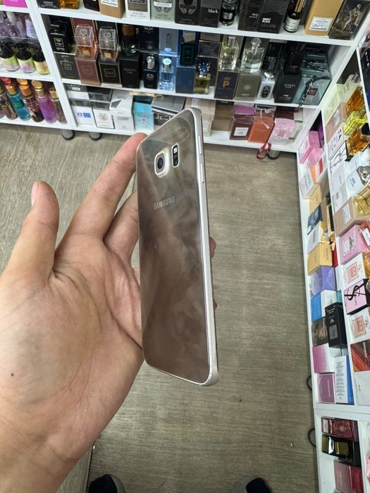 Телефон j6s самсунг