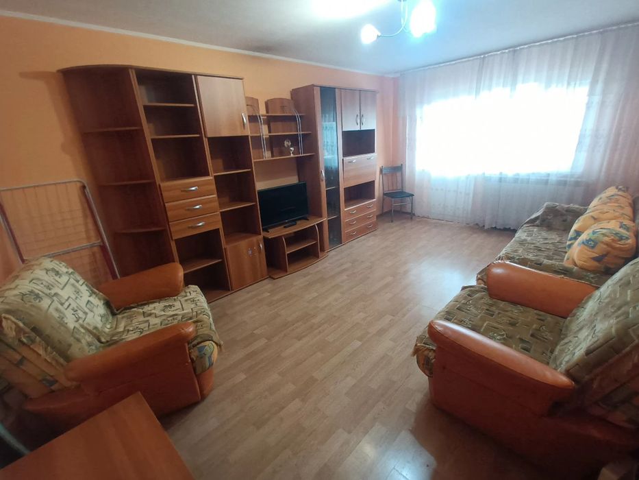 Inchiriez apartament cu 2 camere