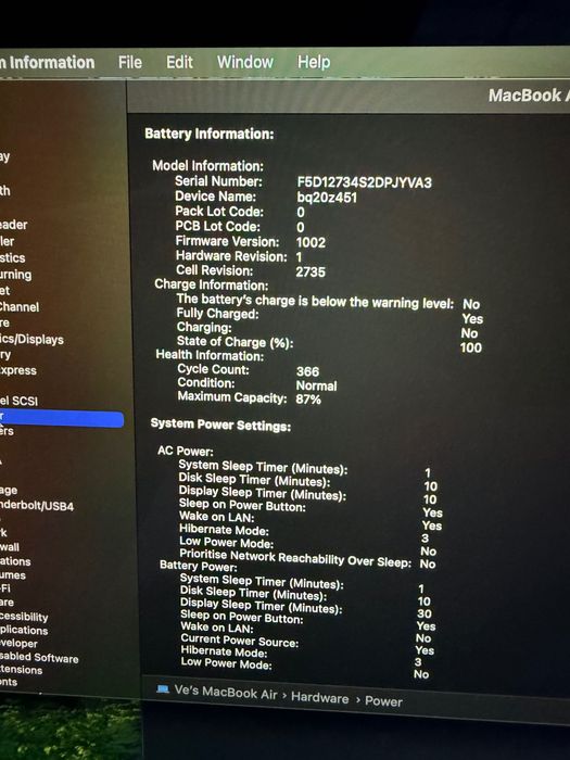 MacBook Air M1 8 RAM 256 HDD