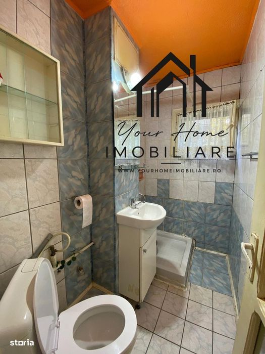 Apartament 3 camere semidecomandat, Et. 2/4 –Craiovița, zona Școala 30