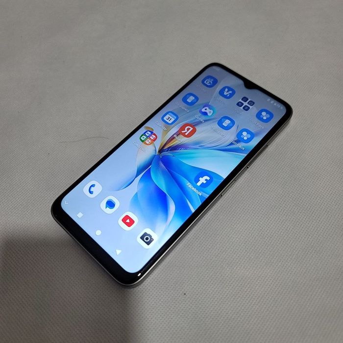 Play25Pro 4G sotiladi