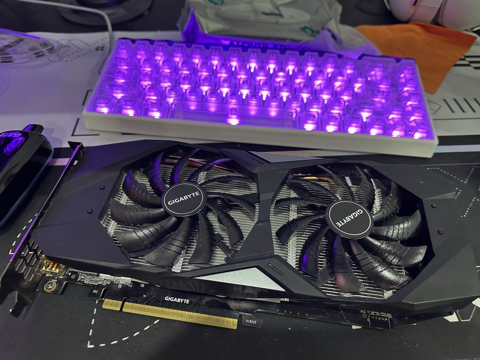 Видеокарта Gigabyte gtx 2060 super