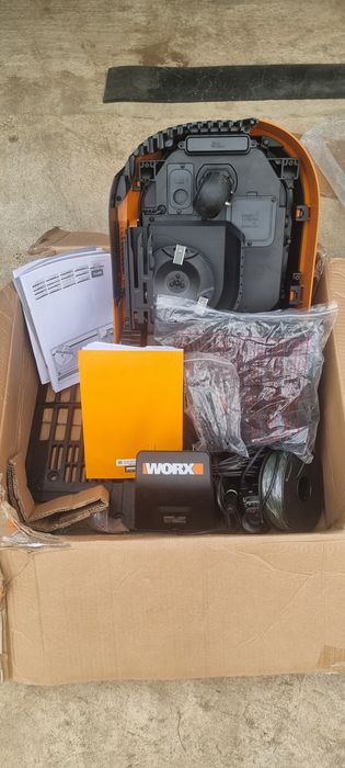 Robot tuns gazon/iarbă Word landroid m 500 plus wr 165 e