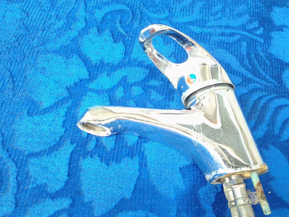 Baterie baie pentru lavoar, montaj stativ (varianta 4)