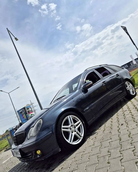 Mercedes Benz W203 C200 CDI