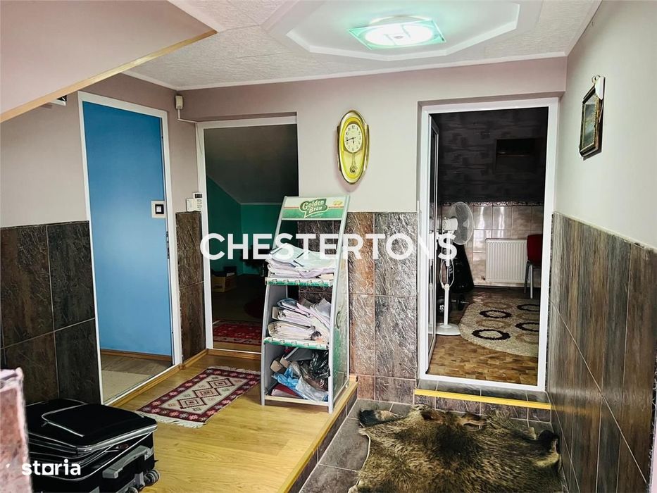 Vanzare Casa spatioasa, multiple camere | Cartier 23 August