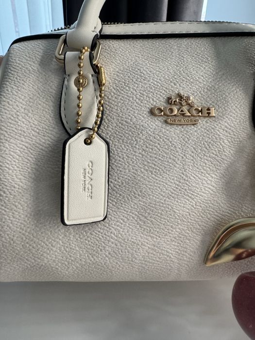 Geanta Coach cu accesoriu coach