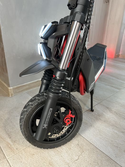 Segway ZT3 Pro ел. скутер /тротинетка на 165km