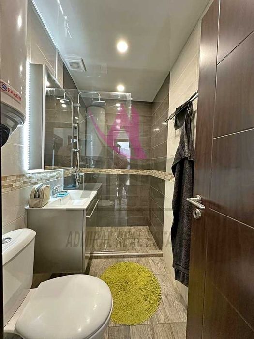 Дава се под наем Двустаен апартамент в Варна, Възраждане 3 - 45 кв.м за 395 € - Снимка #2