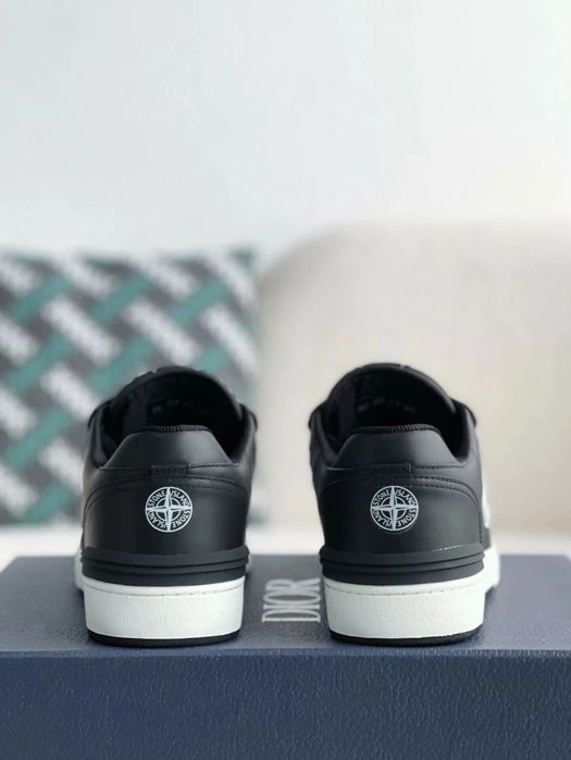 CD B57 / Light Grey / Black / Grey