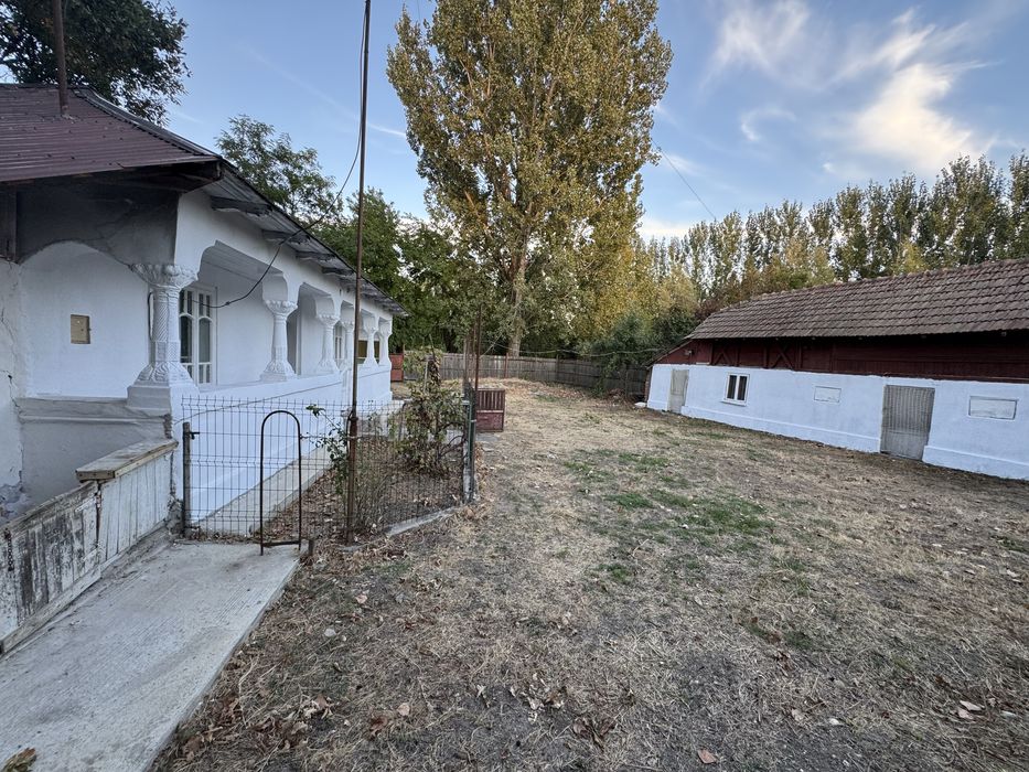 Casa de vanzare in Serbanesti de jos , Jud Olt