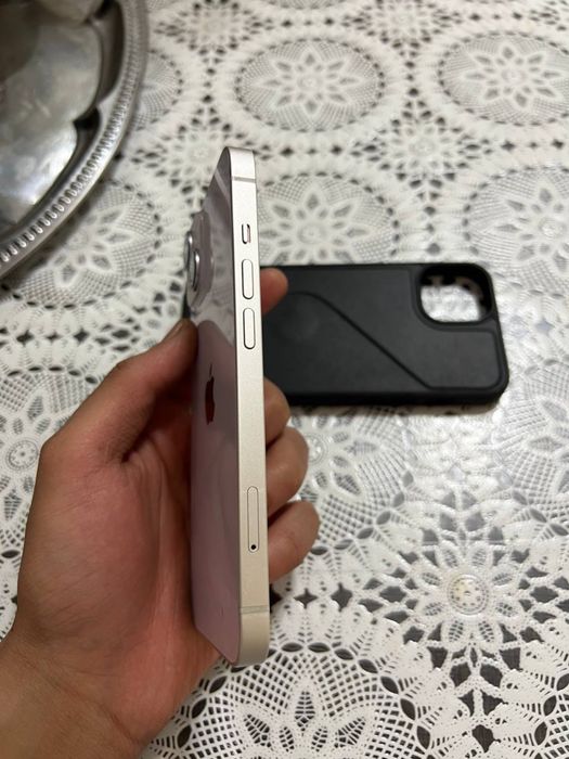 Продам Iphone 14