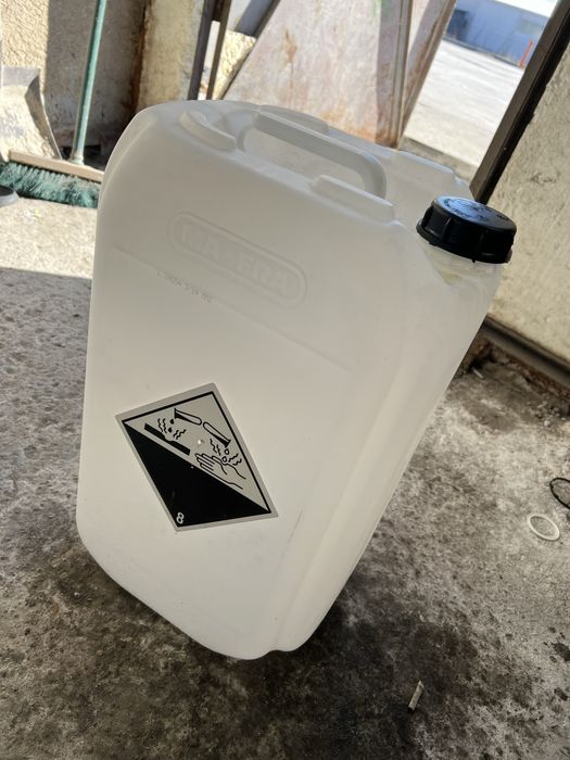 Туби 25 литра нови