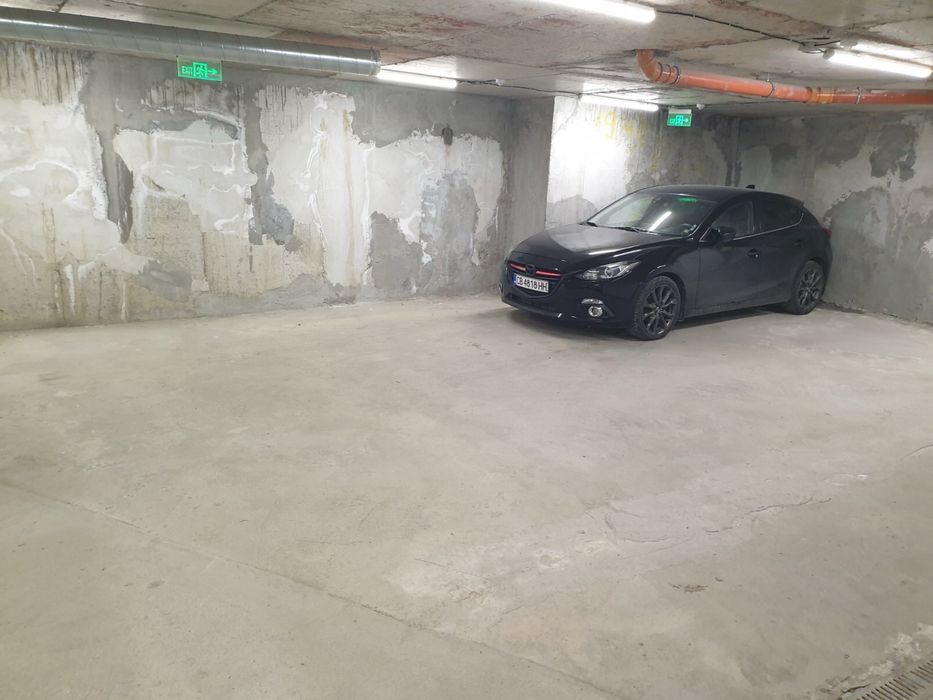 Дава се под наем Гараж / Паркомясто в София, Банишора - 1 кв.м за 76.5 € - Снимка #6