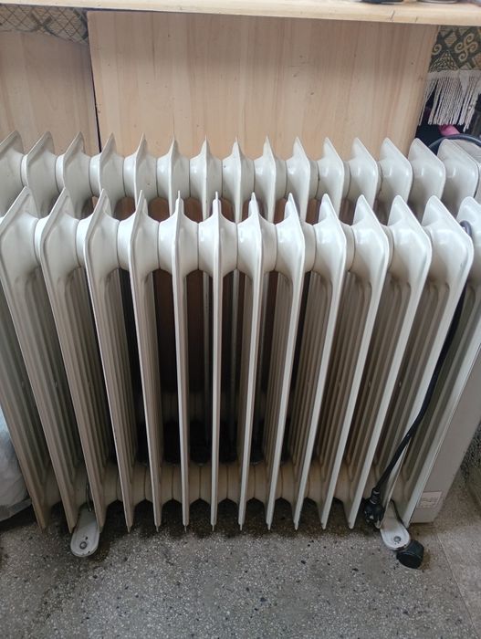 Маслени радиатори Теси и Делонги