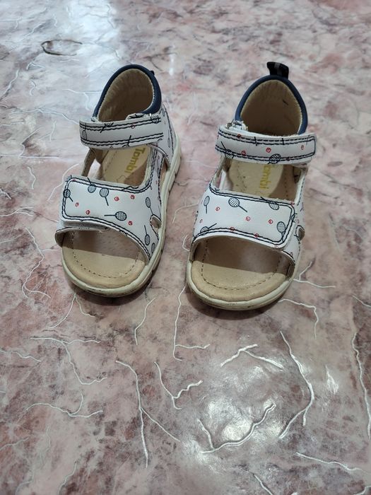 Продам сандали в отличном состоянии