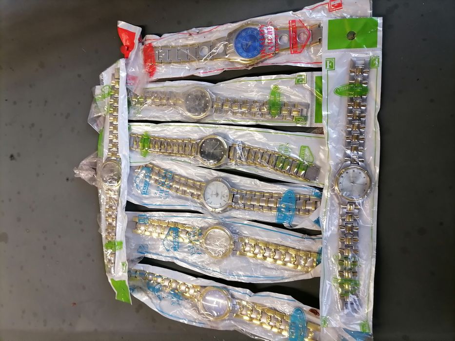 Часовници 40 броя за 30 лева