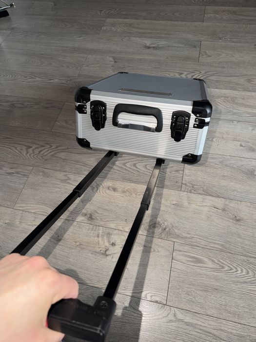 Trusa de scule keltin - 187 piese \ valiza aluminiu cu roti