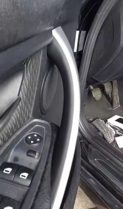 Вътрешни интериорни дръжки за вратите за БМВ F30  BMW F30 F31 F34 F32