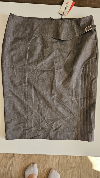 Елегантна дамска пола , размер Л