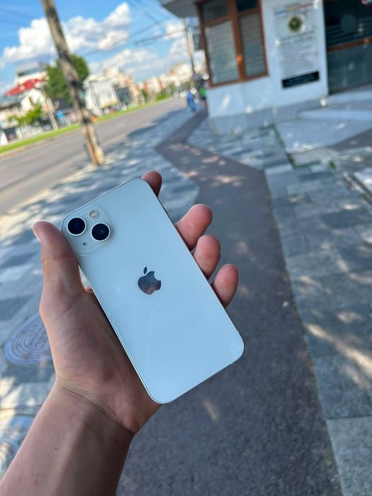 Iphone 13 white