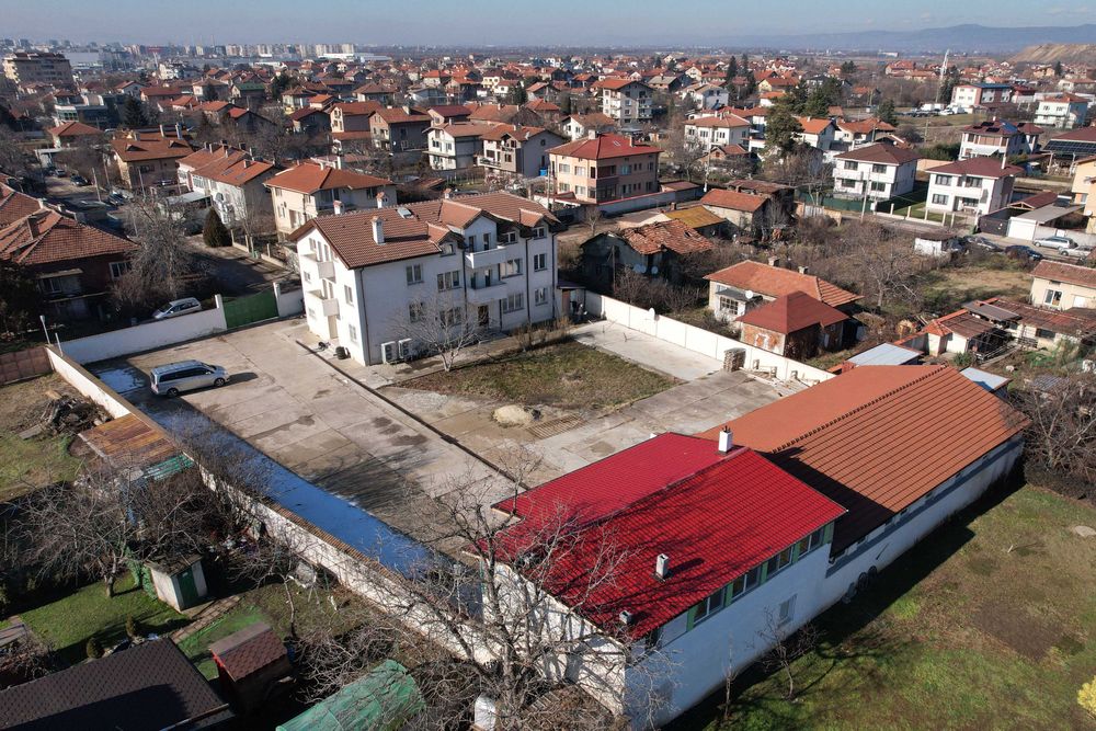 Дава се под наем  в София, Враждебна - 15 кв.м за 229.5 € - Снимка #1