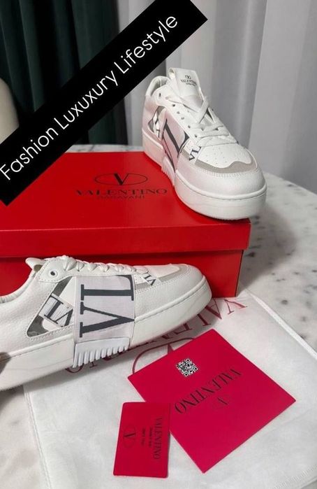 Adidasi dama si barbati