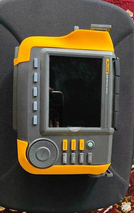 Fluke 810 Vibration Tester