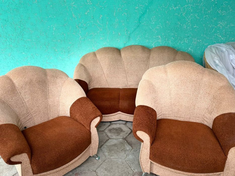 Диван кресла в отличном состоянии