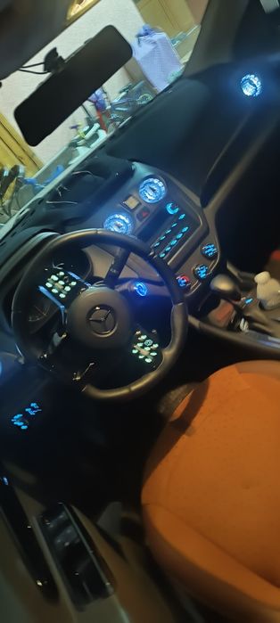 Kobalt polik kanzec