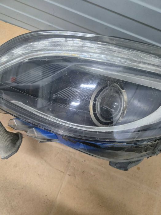 Far stanga Mercedes B-Class W246 Bi-Xenon LED An 2012-2015 cod A2468207161