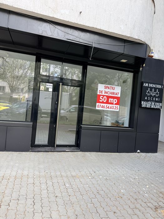 Inchiriez spatiu comercial