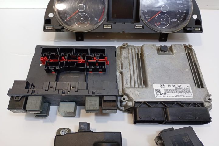 Kit pornire 03L907309 Volkswagen VW Passat B6