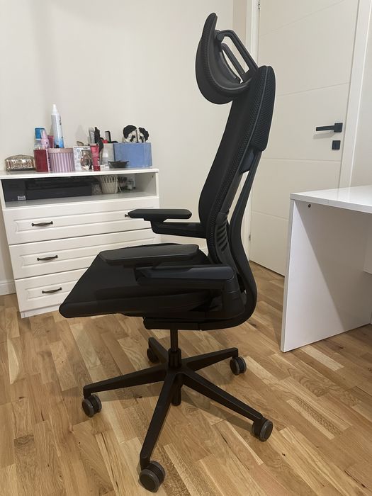Steelcase Gesture scaun de birou ergonomic cu tetiera