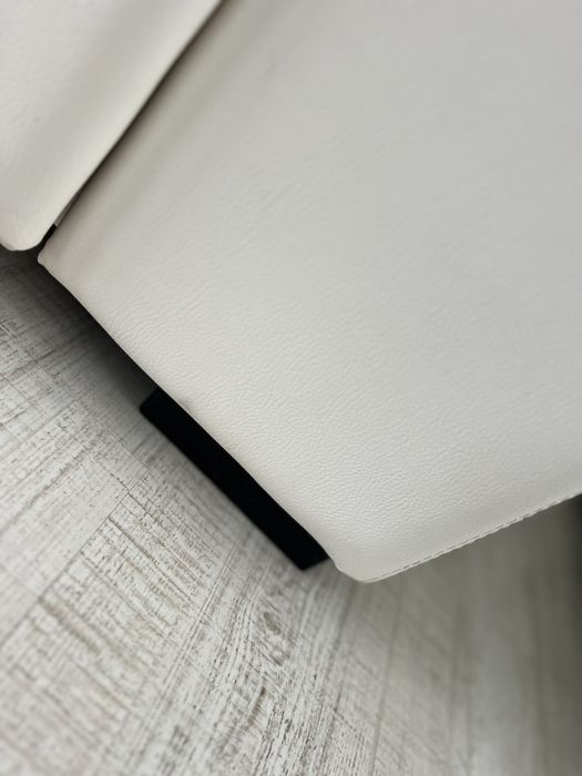 Бял Кожен Ъглов Диван