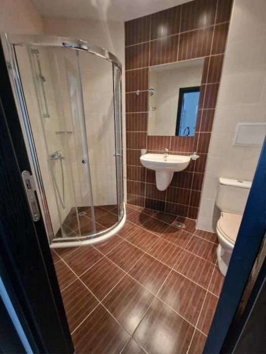 Дава се под наем Двустаен апартамент в Бургас, Сарафово - 65 кв.м за 382.5 € - Снимка #4