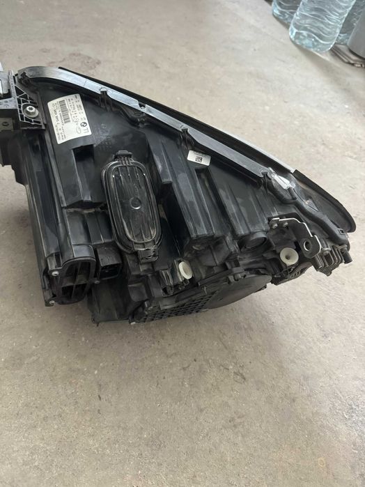 Десен Фар bmw 7 f01/f02 full Adaptive LED