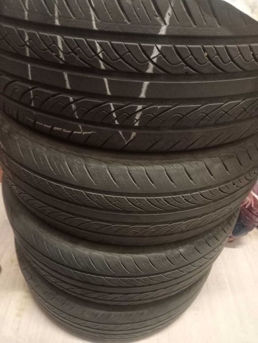 Шины летние 235-50-R19