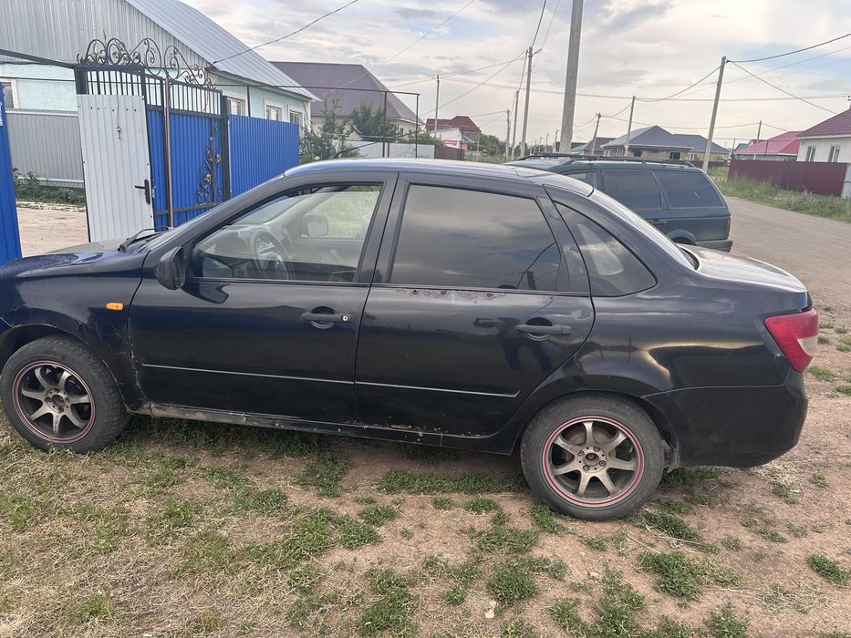 Ваз лада гранта2190