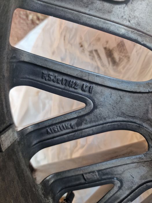 Jante BORBET R17 Cauciucuri Michelin Primacy 3
