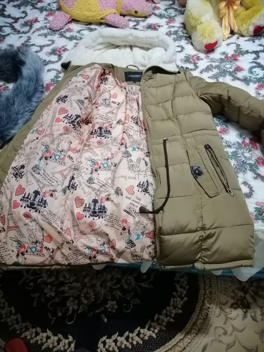 Зимняя куртка очень классная и очень тёплая. Размер м-44