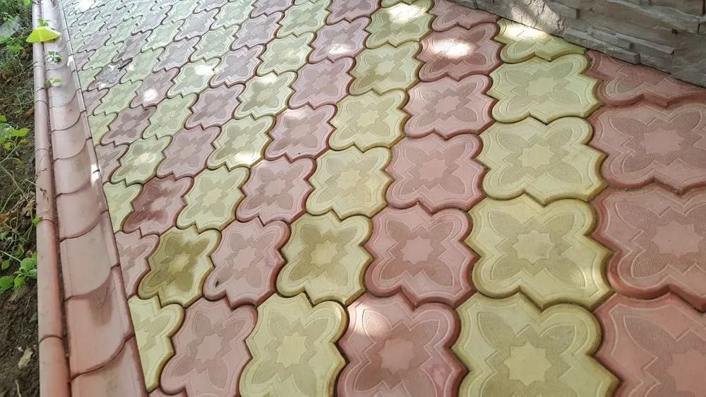 Producator pavaje, dale, borduri, coame gard pentru gradina