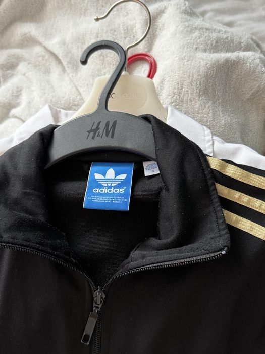 adidas черно горнище размер: s