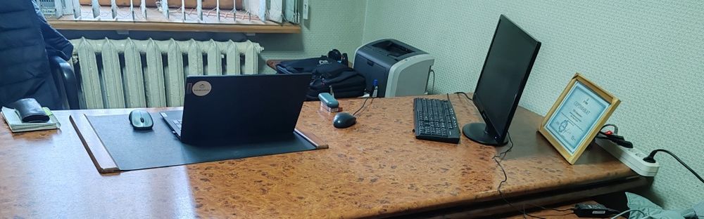 Продам мебель для офиса.