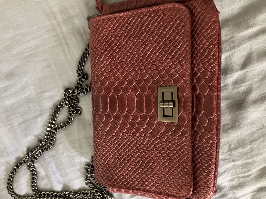 Чанти, бордо, естествена кожа, клъч бежаво и черно рае, сива и т.н.