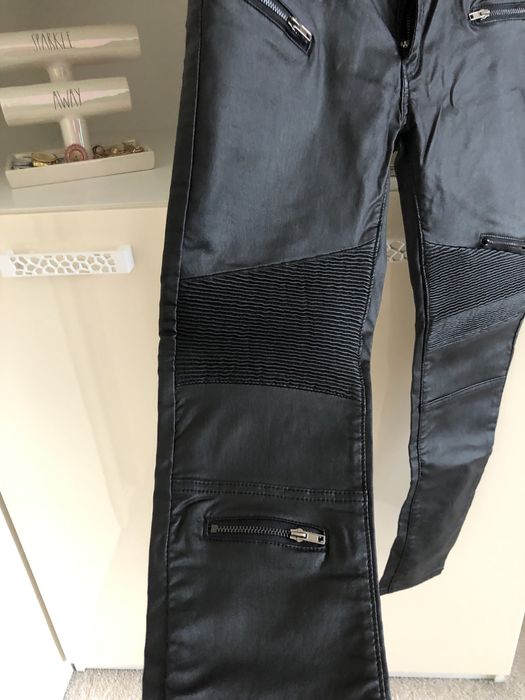 Pantaloni negri dama