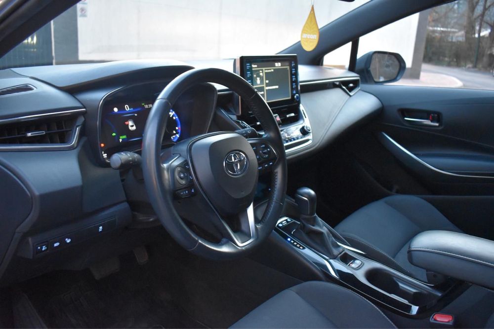 Toyota corolla hybrid