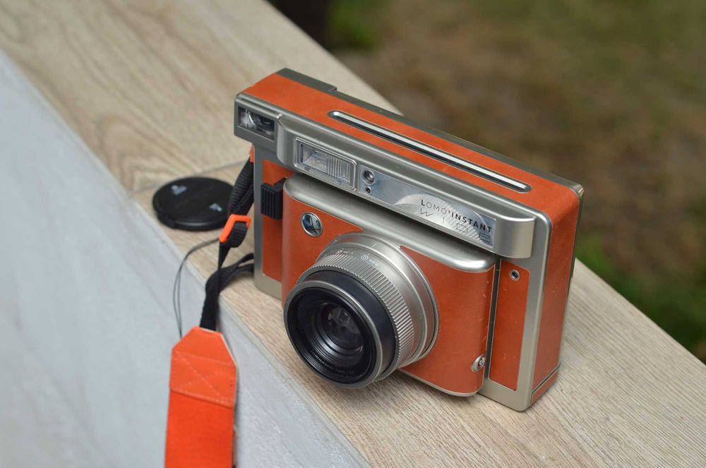 Aparat foto instant Lomo Instant Wide