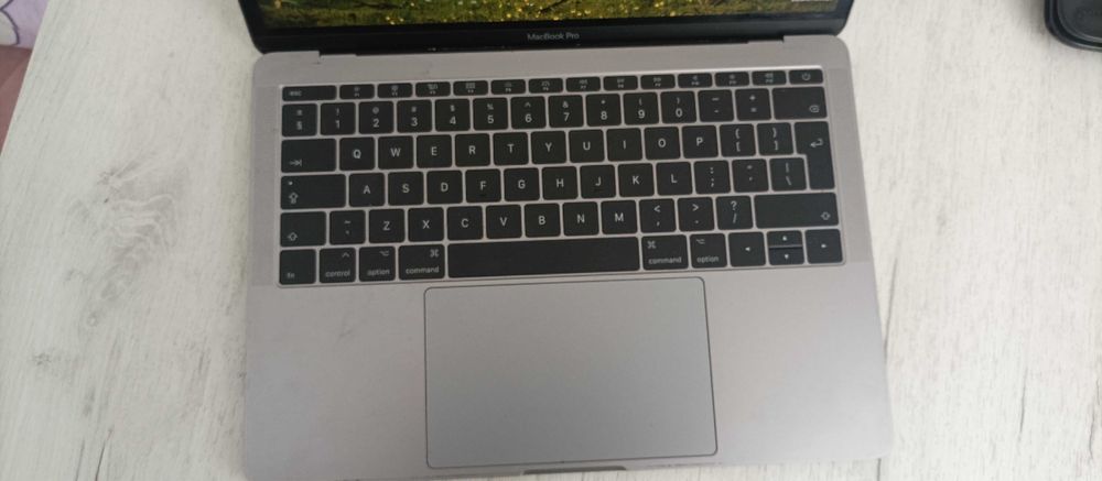 Macbook 13 инча 2017г.